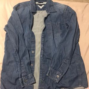 Boys or girls flannel Tommy Hilfiger worn once